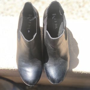 Leather wedge Chelsea boot